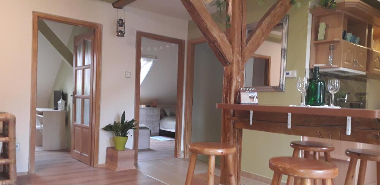 Diána Apartmanház Keszthely Exteriér fotografie