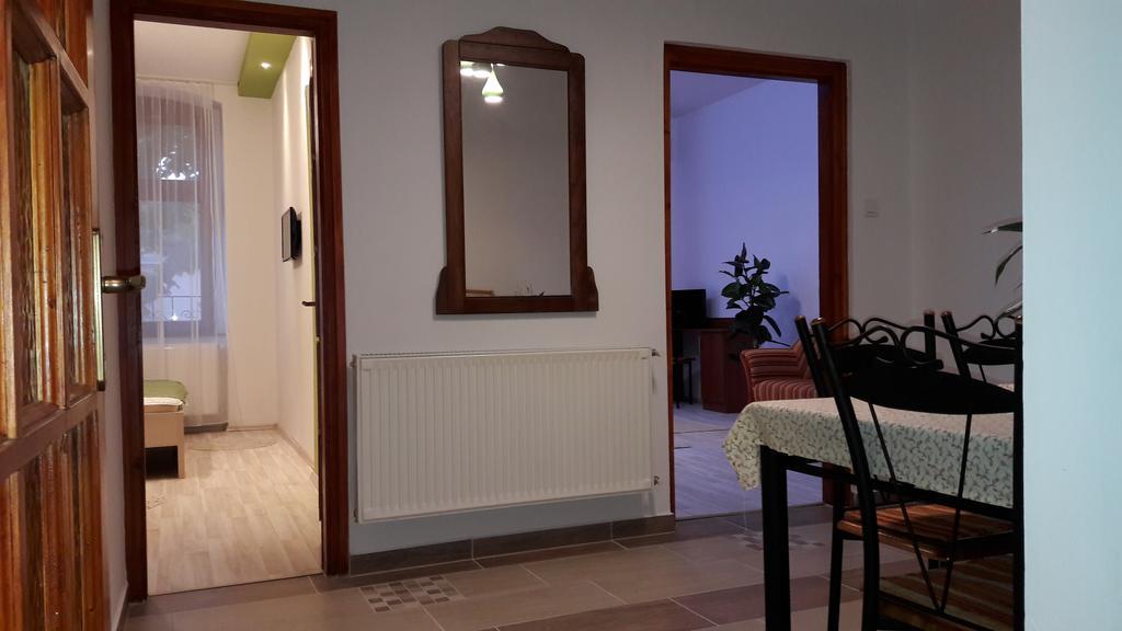Diána Apartmanház Keszthely Exteriér fotografie