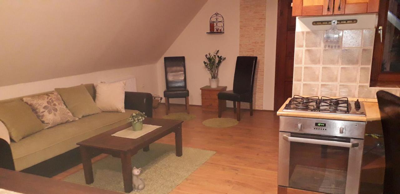 Diána Apartmanház Keszthely Exteriér fotografie